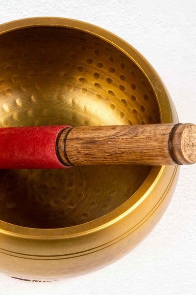 Hammered Brass Singing Bowl - Medium